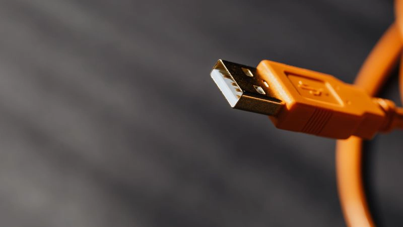 Usb-stick voor een veilige bootscan tijdens rootkitcontrole